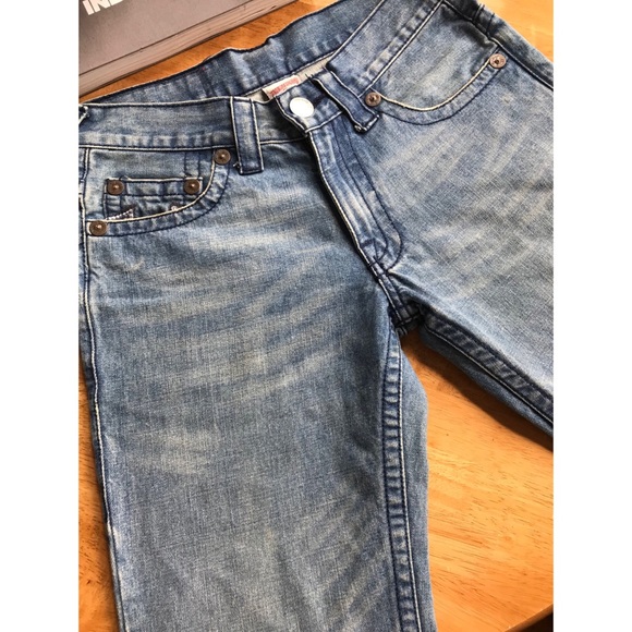 True Religion | Light Wash | Rainbow Bobby Jeans - Picture 7 of 8